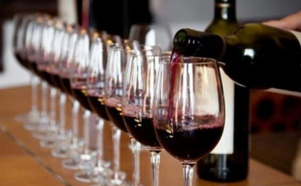 葡萄酒的进口量暴增，是什么让进口红酒如此受欢迎？